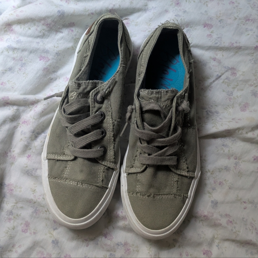 Blowfish Malibu Green Casual Slip On Sneakers